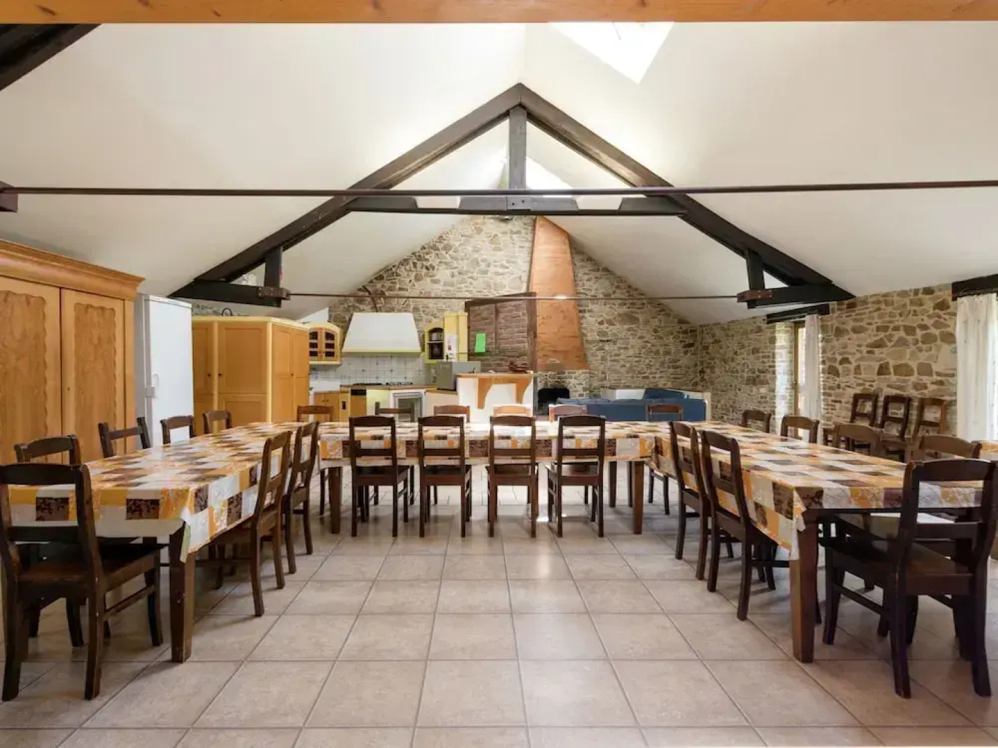 Cottage in Ferrieres With Sauna & Garden