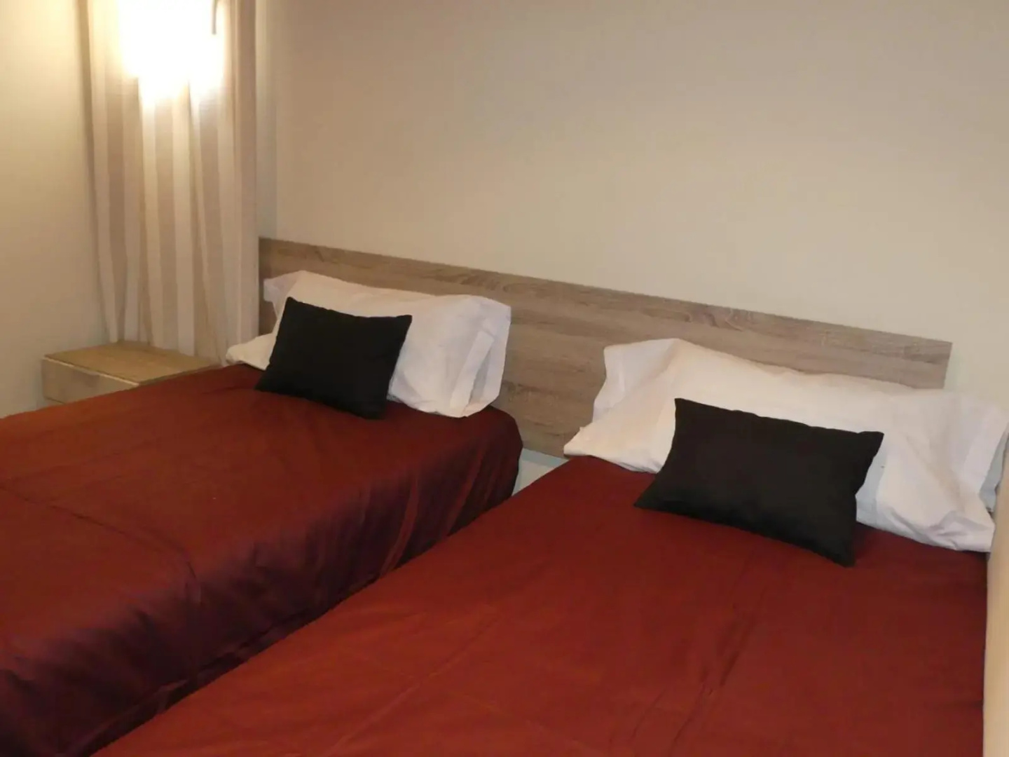 DÚPLEX Acollidor al Centre de Vic APTGARBI