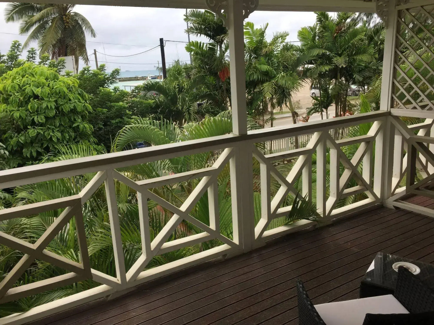 Waterfront Lodge