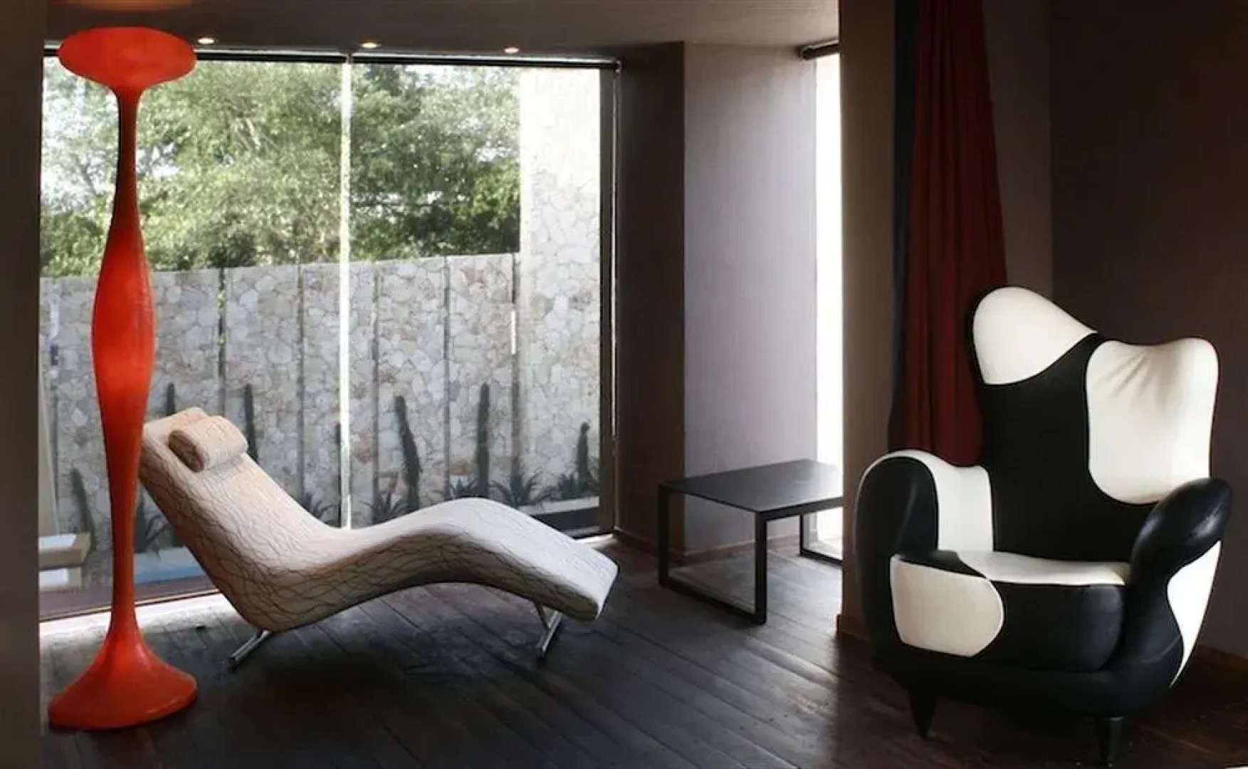 Mosquito Beach Hotel