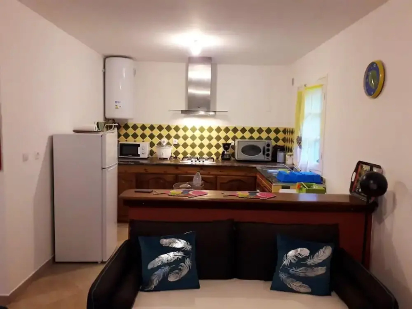 House with 2 Bedrooms in Hell-Bourg, with Wonderful Mountain View, Enclosed Garden And Wifi - 89 Km From the Beach