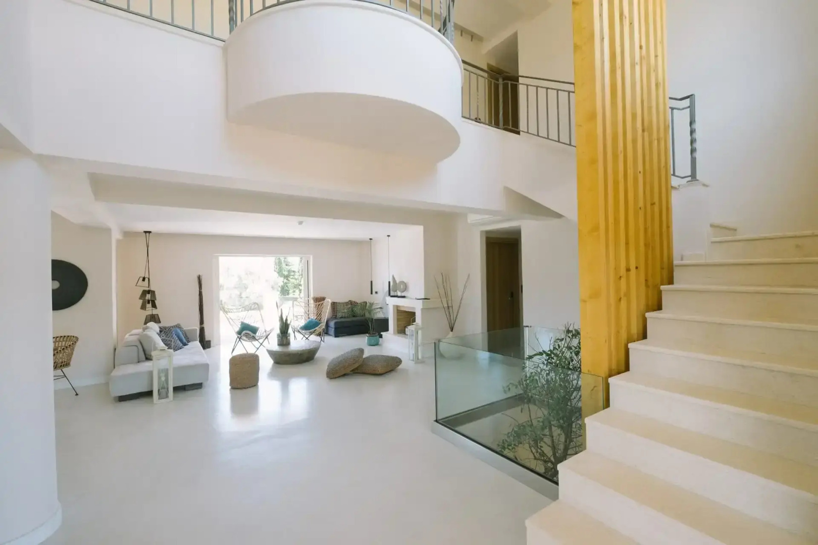 180 South Seaside Hotel