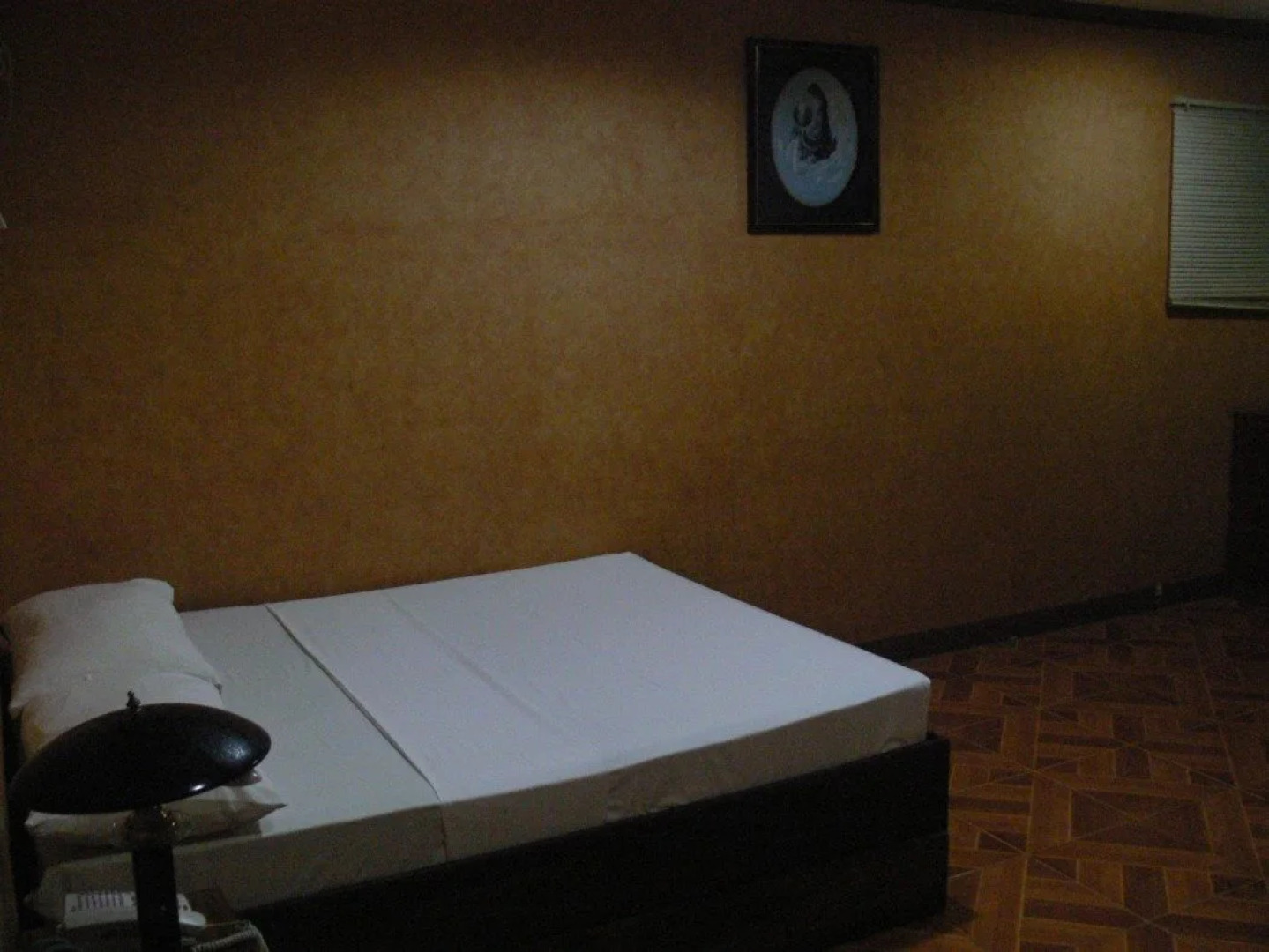 Plaza Maria Luisa Suites Inn