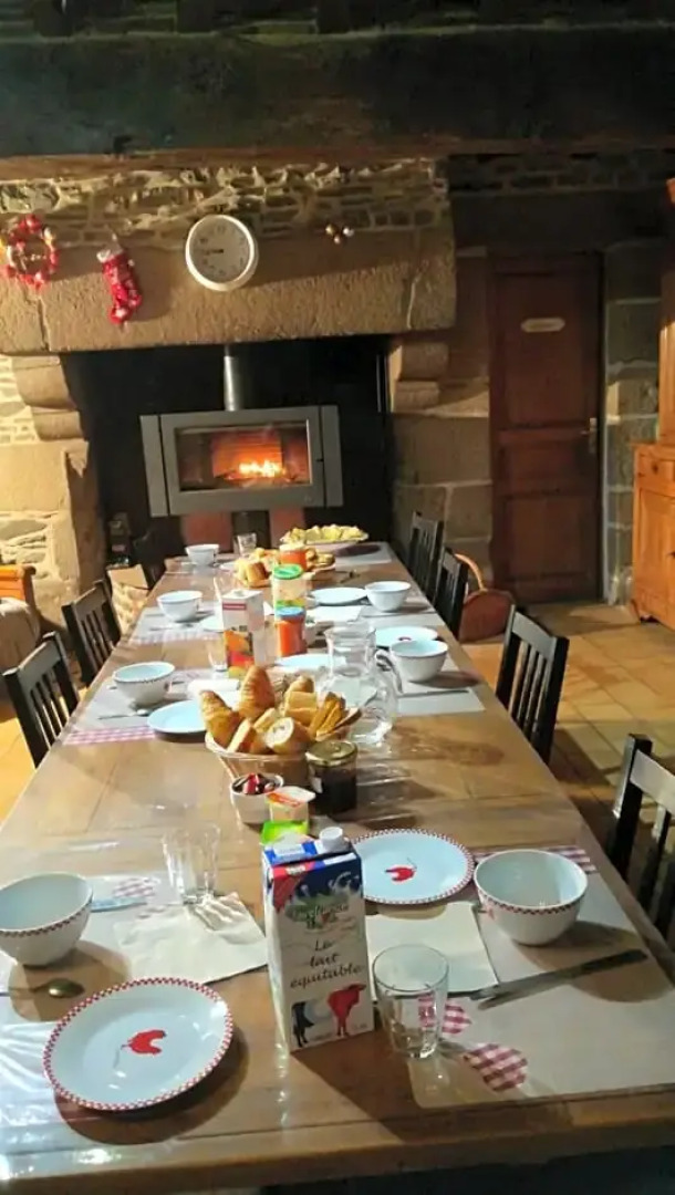 Le Marquis De La Guintre