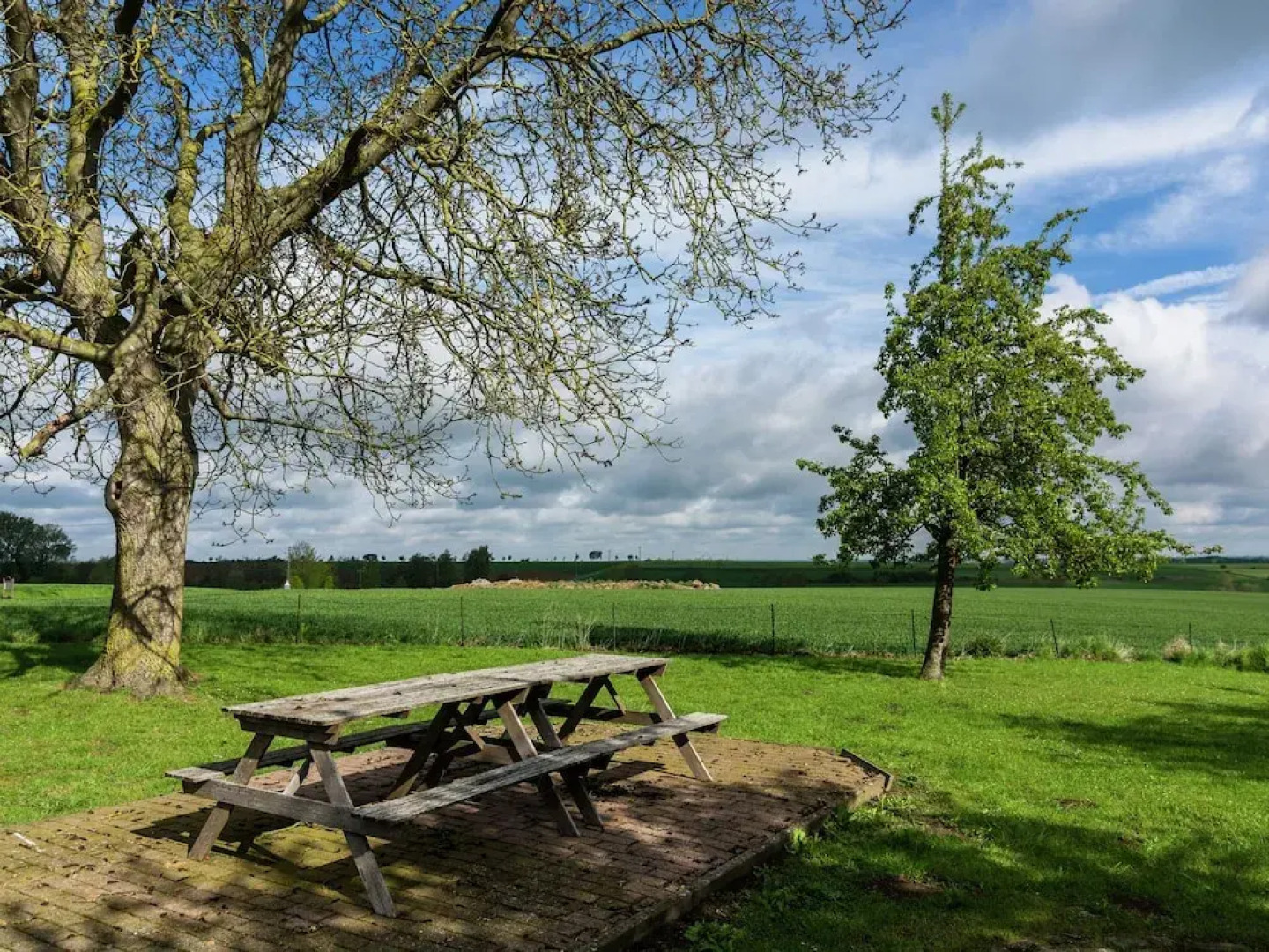 Spacious Farmhouse in Fontenelle with Garden