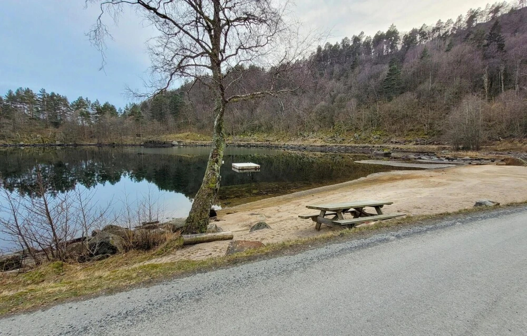 Nice Home in Lyngdal With Wifi and 4 Bedrooms