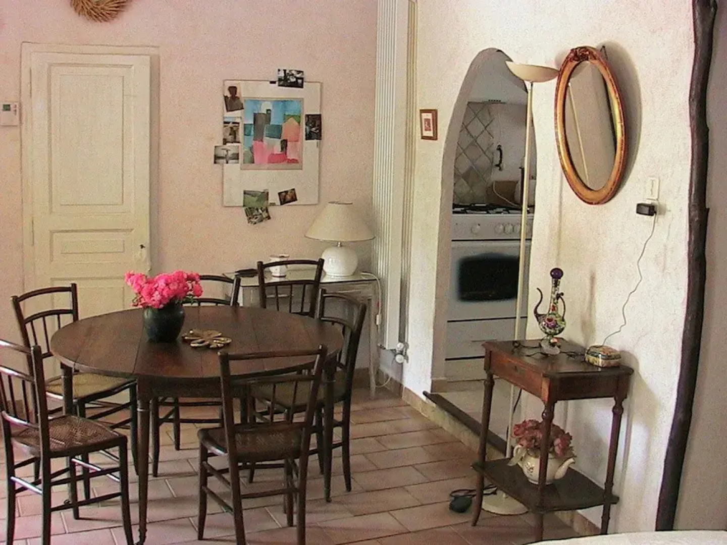 Quaint Holiday Home With Private Pool in Piolenc France