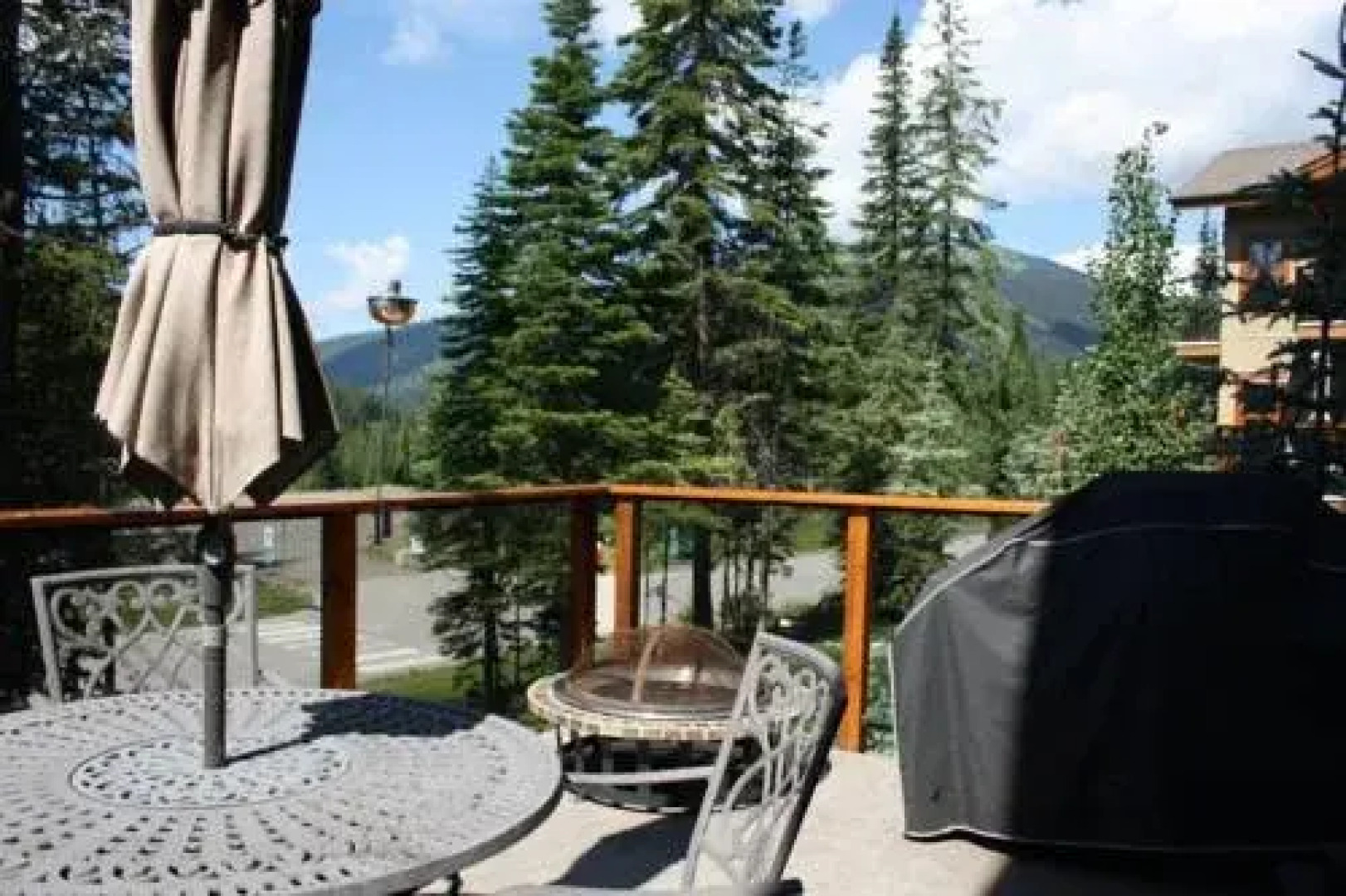 Woodhaven by Bear Country