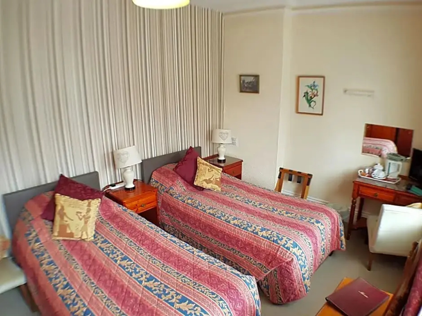 White House Country Inn