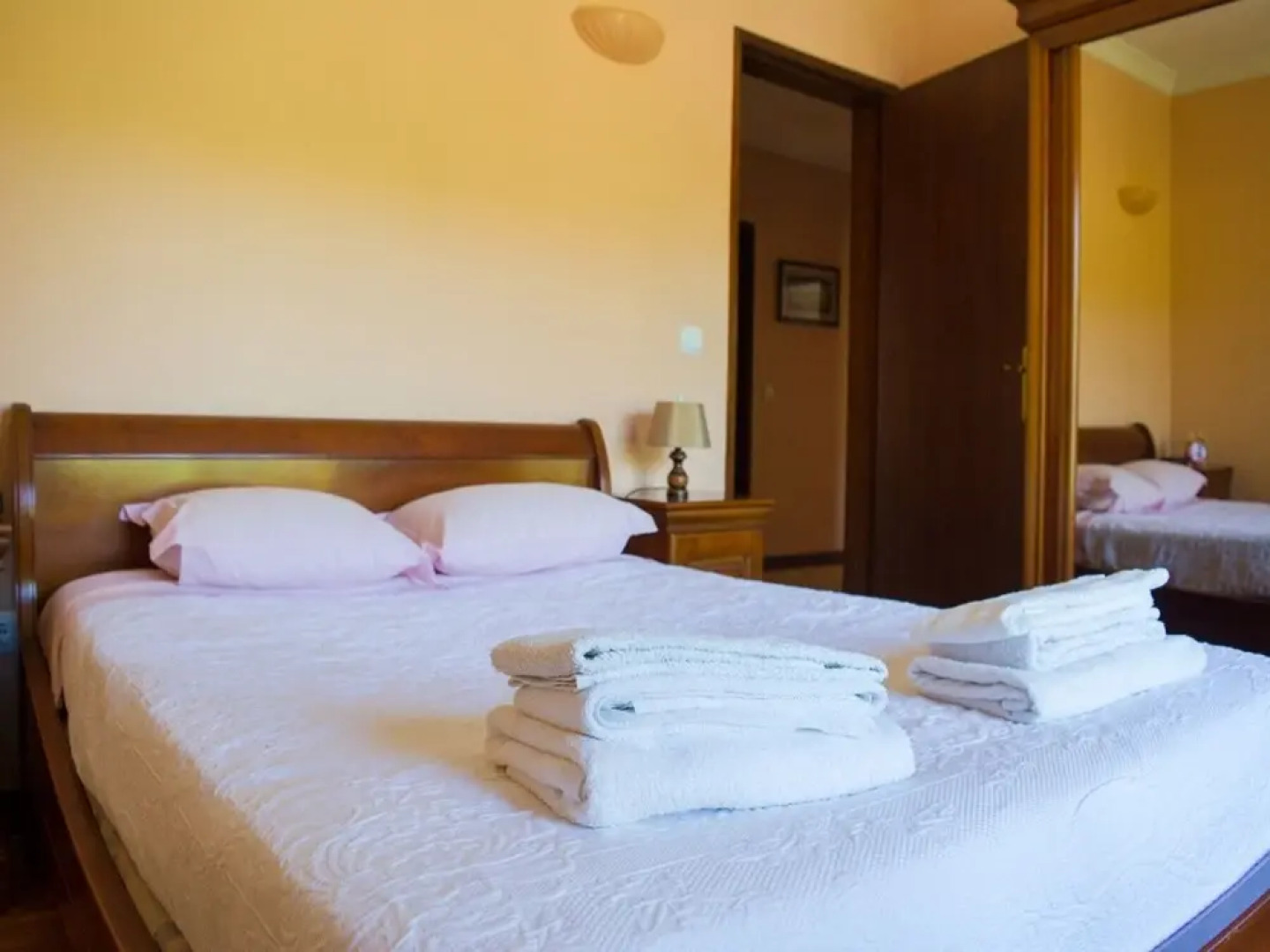 Pet Friendly and Gametable - Mystay