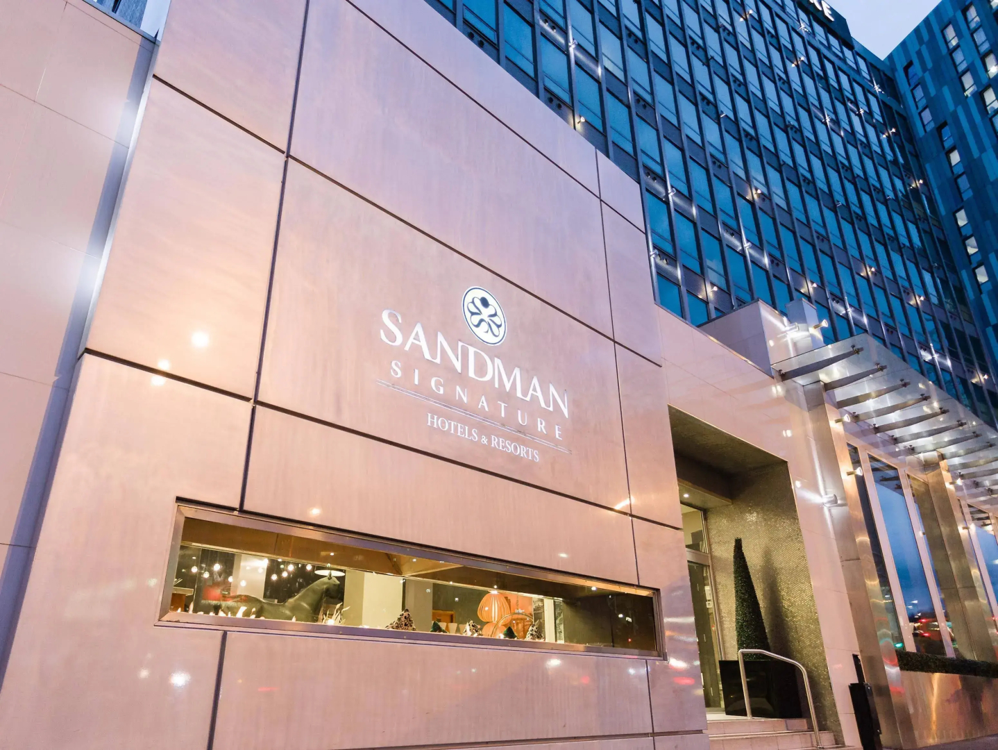 Sandman Signature Newcastle Hotel