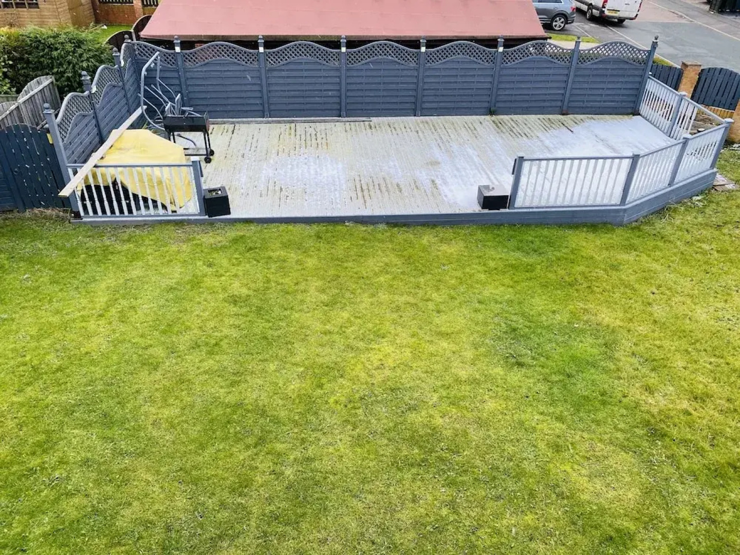 4-bed House With Private Garden in Barnsley!