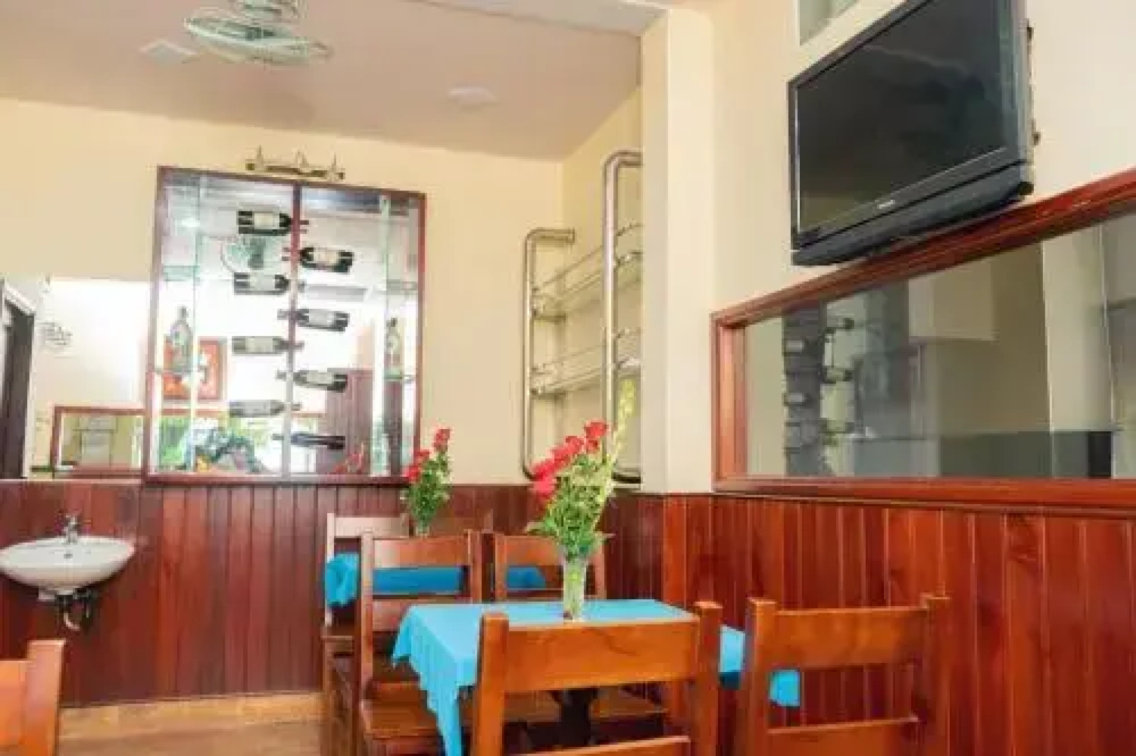 May Hotel