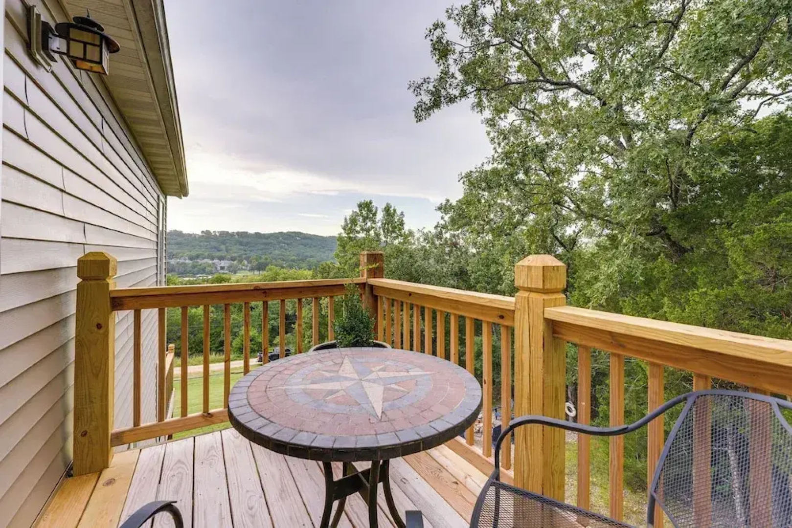 Hot Tub & Fire Pit! Lake-view Home in Blue Eye