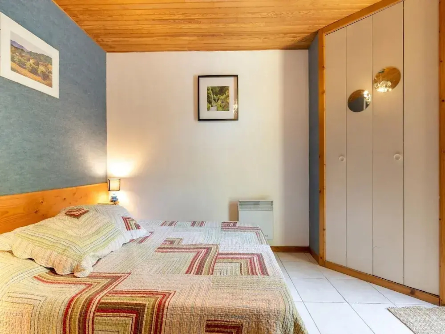 Tranquil Villa in Les Salelles