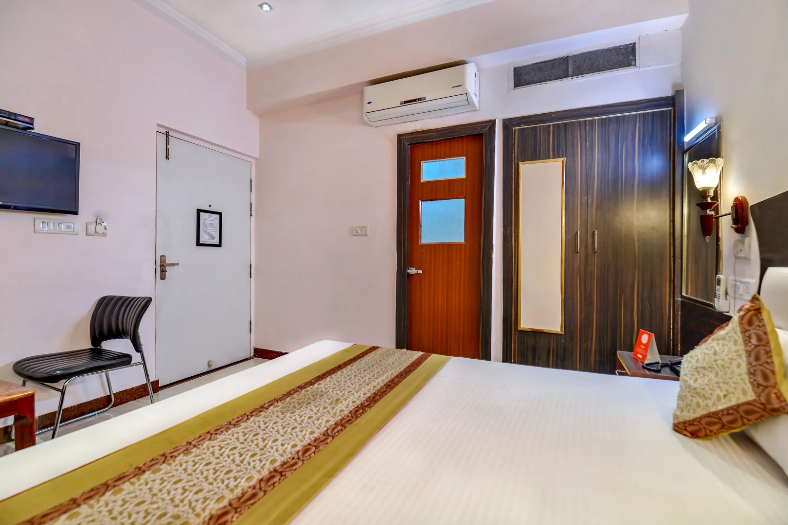 OYO 5539 Merit Hotel