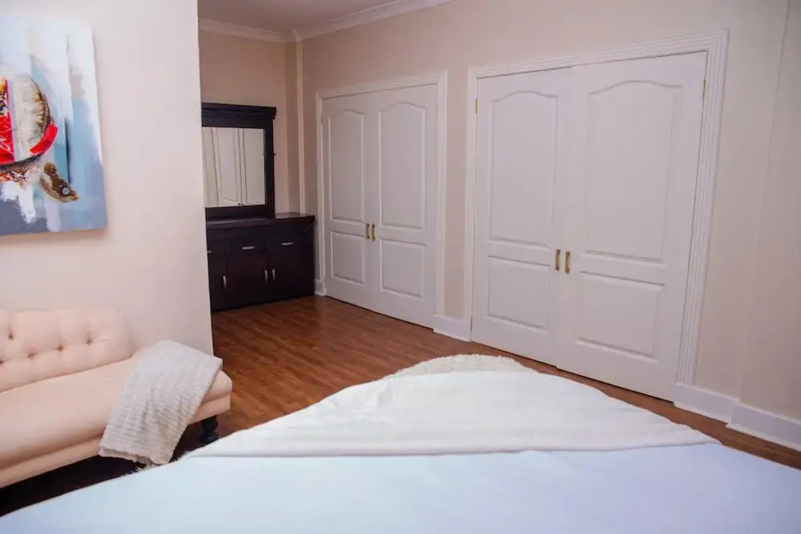 Residence 747 Borrowdale Brooke