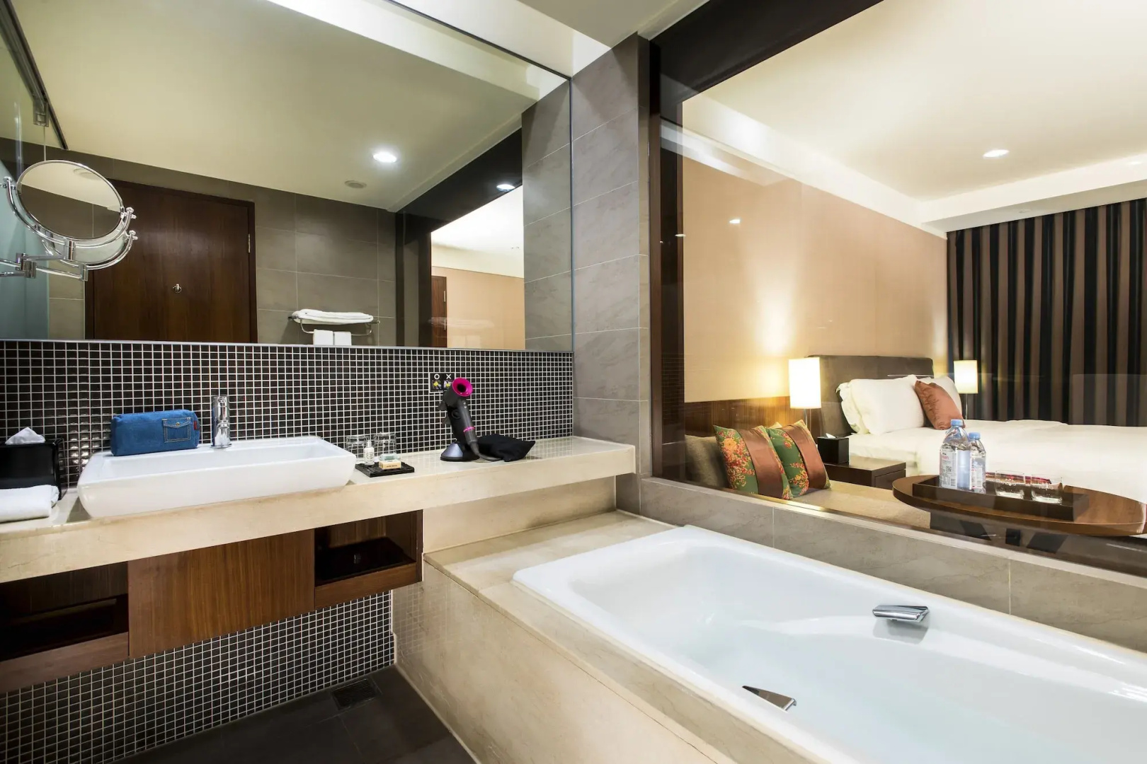 Silks Place Yilan