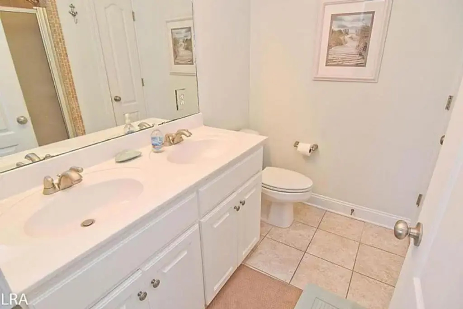 Anchored Inn- Sea Star 202