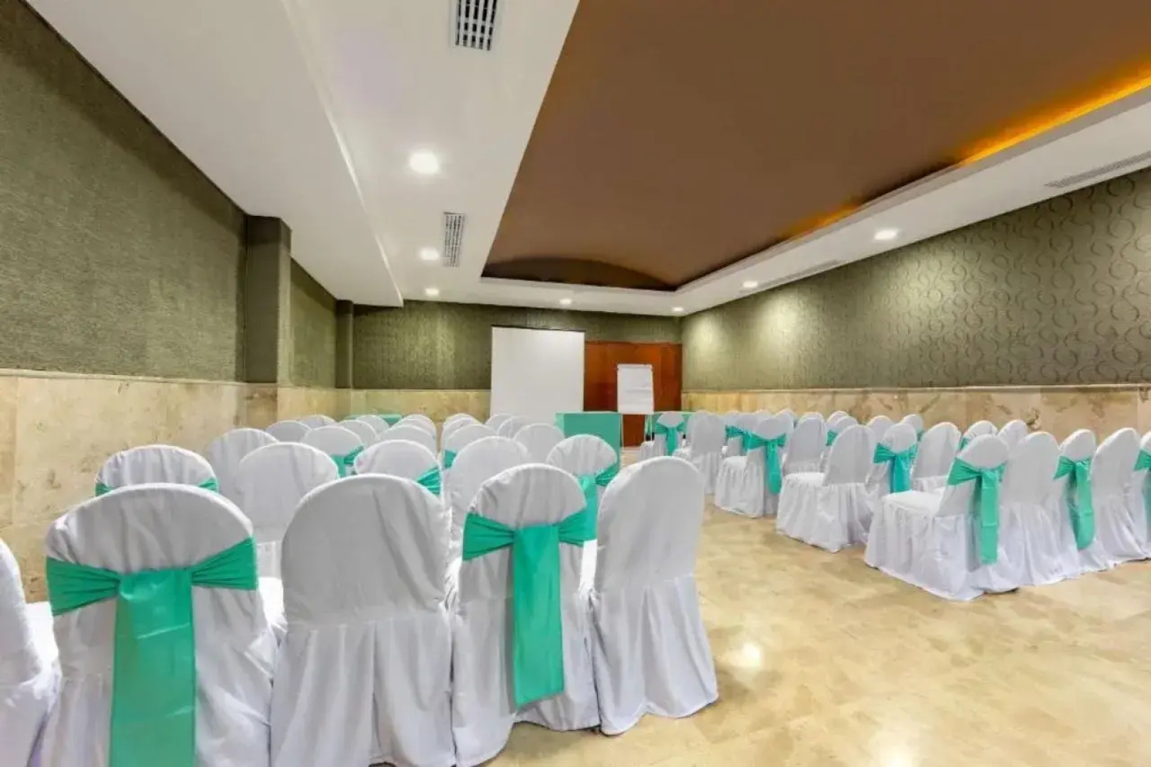 Hotel Hostal de Cortes