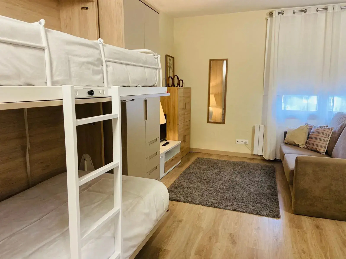 Apartamentos Nevada MIKKA 3000