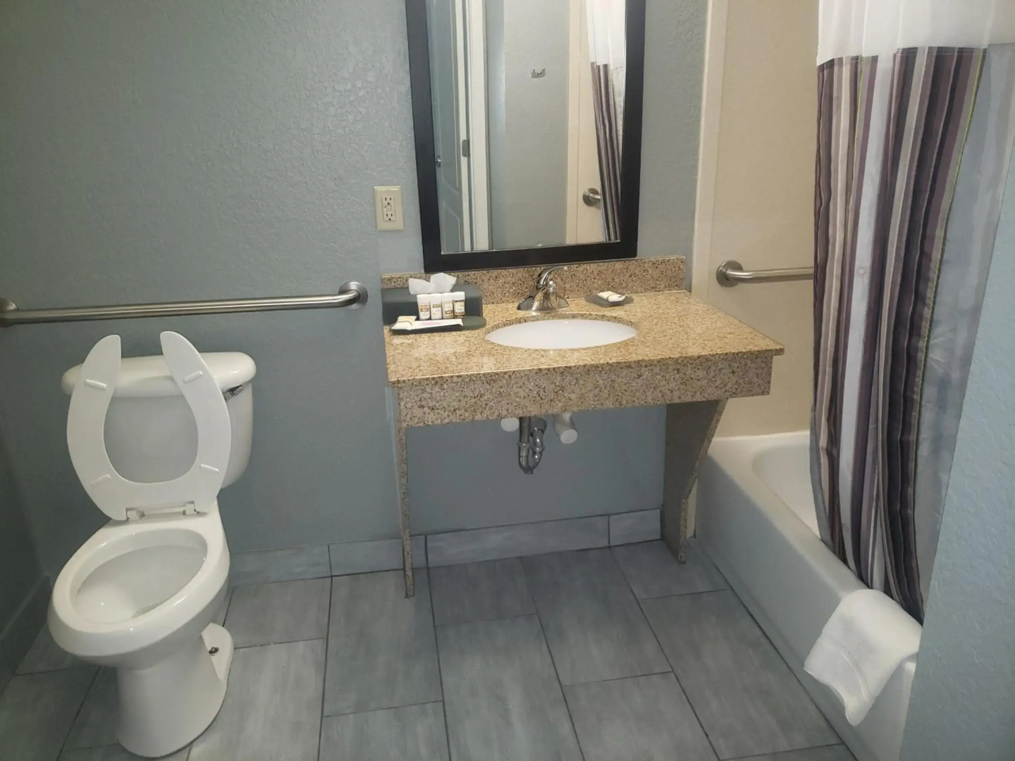La Quinta Inn & Suites Mobile - Tillmans Corner