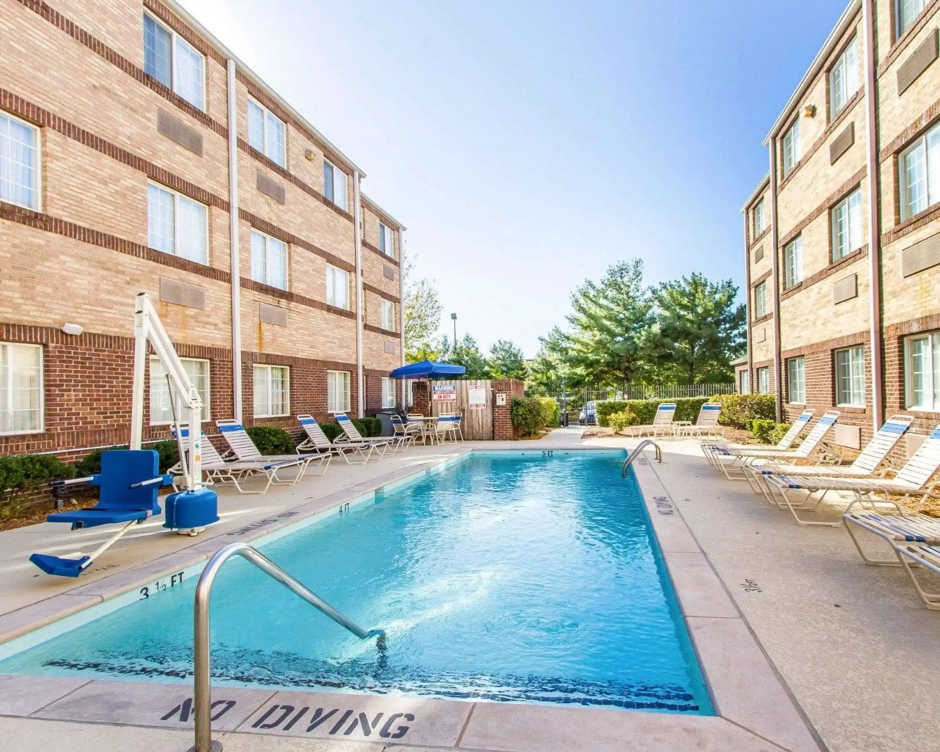 MainStay Suites Brentwood-Nashville