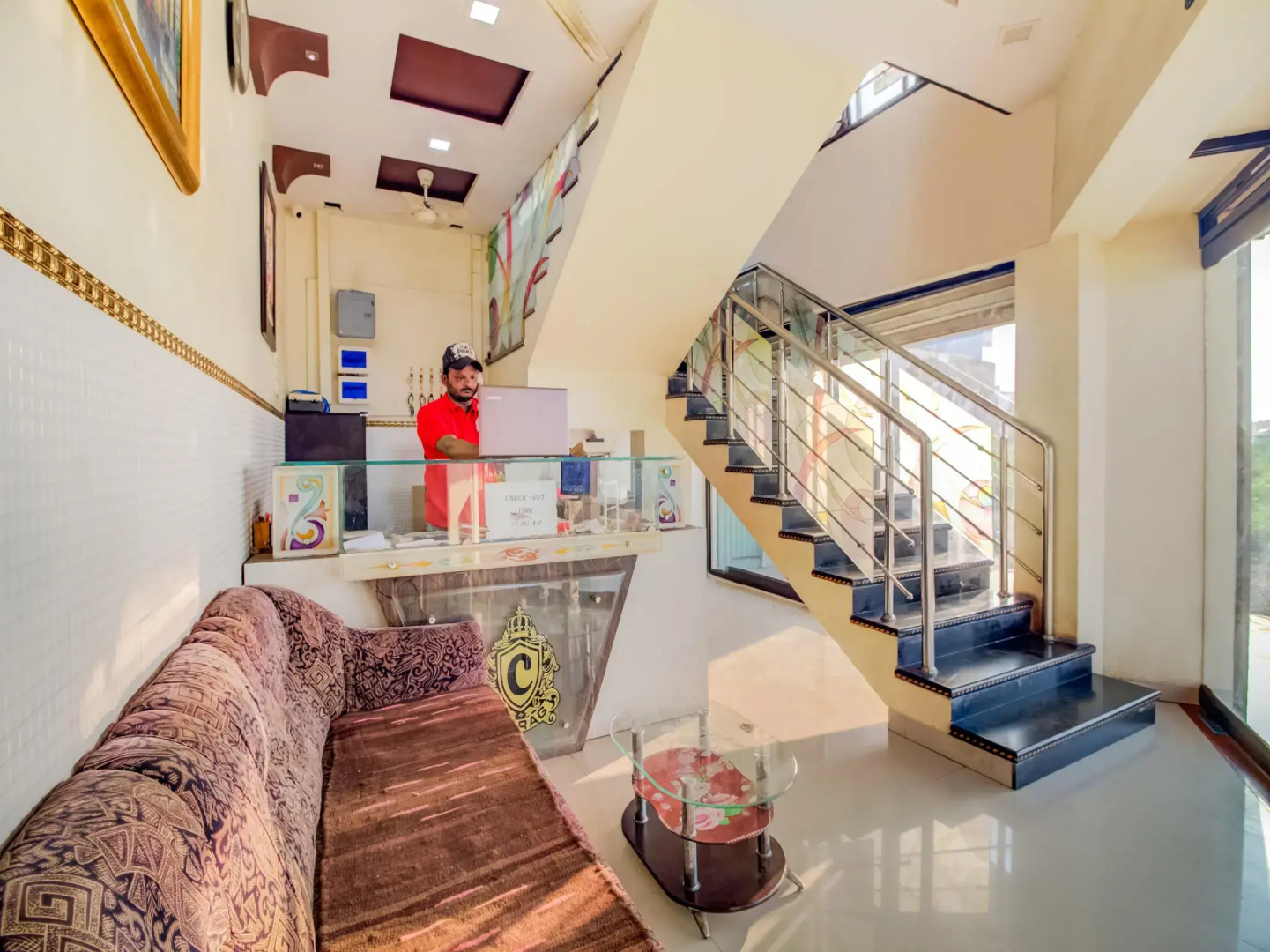 Hotel Galaxy by OYO Rooms