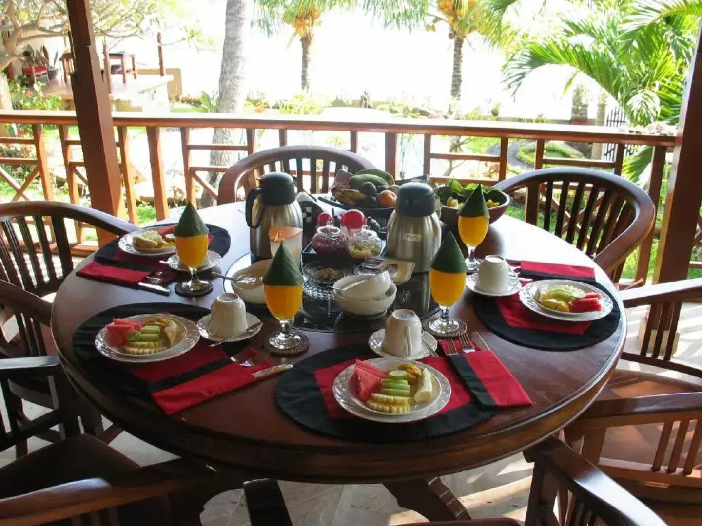 Teluk Indah Beach & Pool Villa