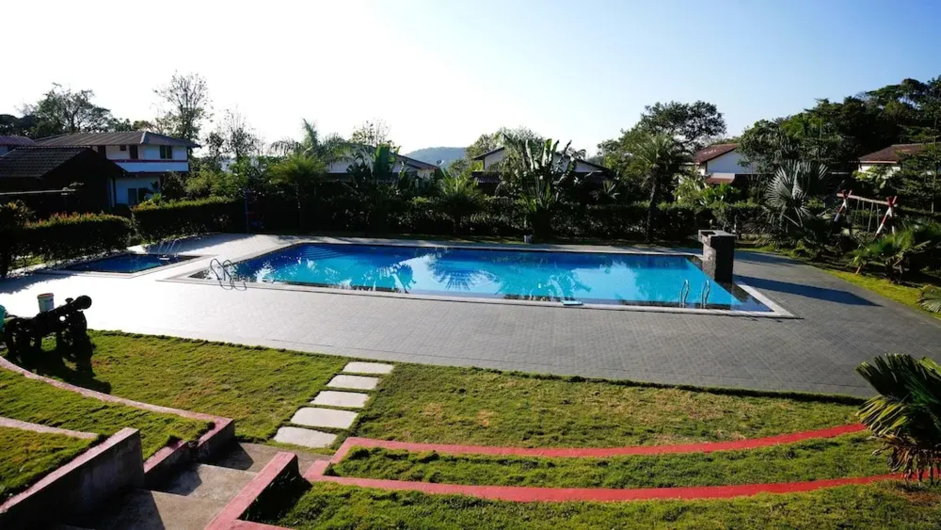 Hong Sau Resort