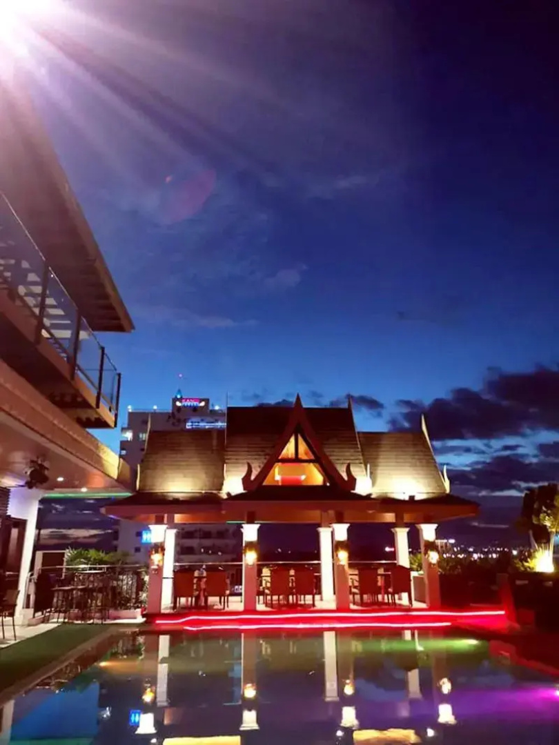 Prime Asia Hotel