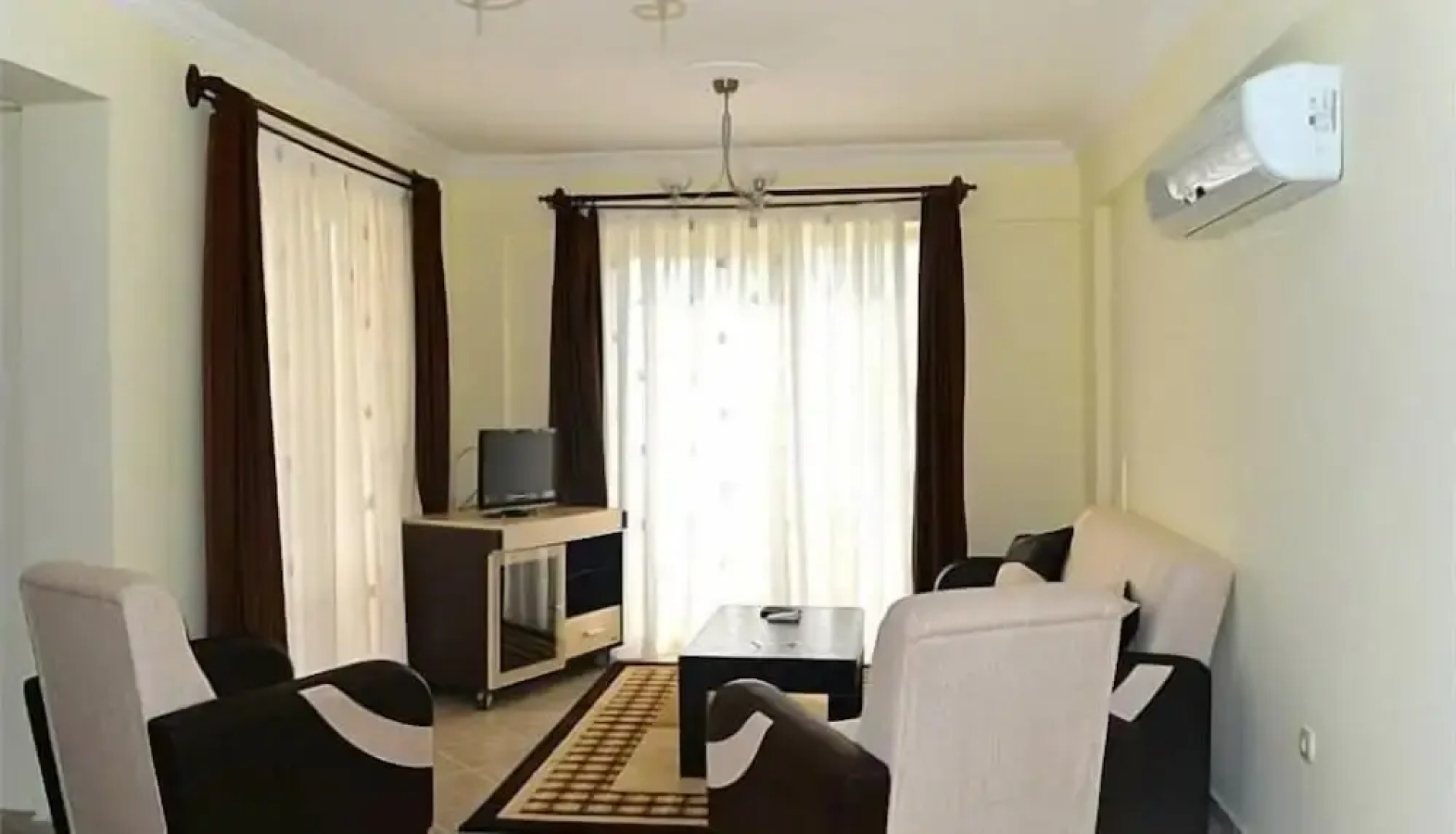 1 Bedroom Apartment Lake View 6 by Likya Global