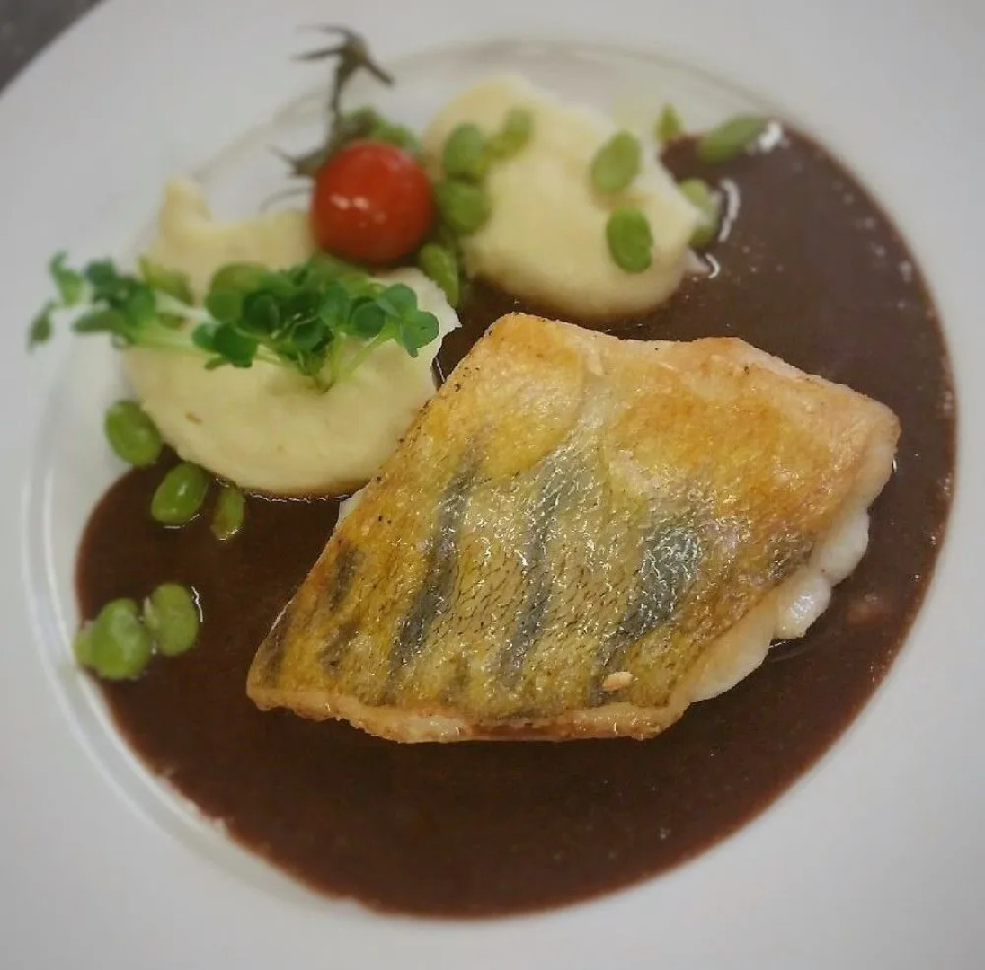 Logis Les Terrasses de Corton