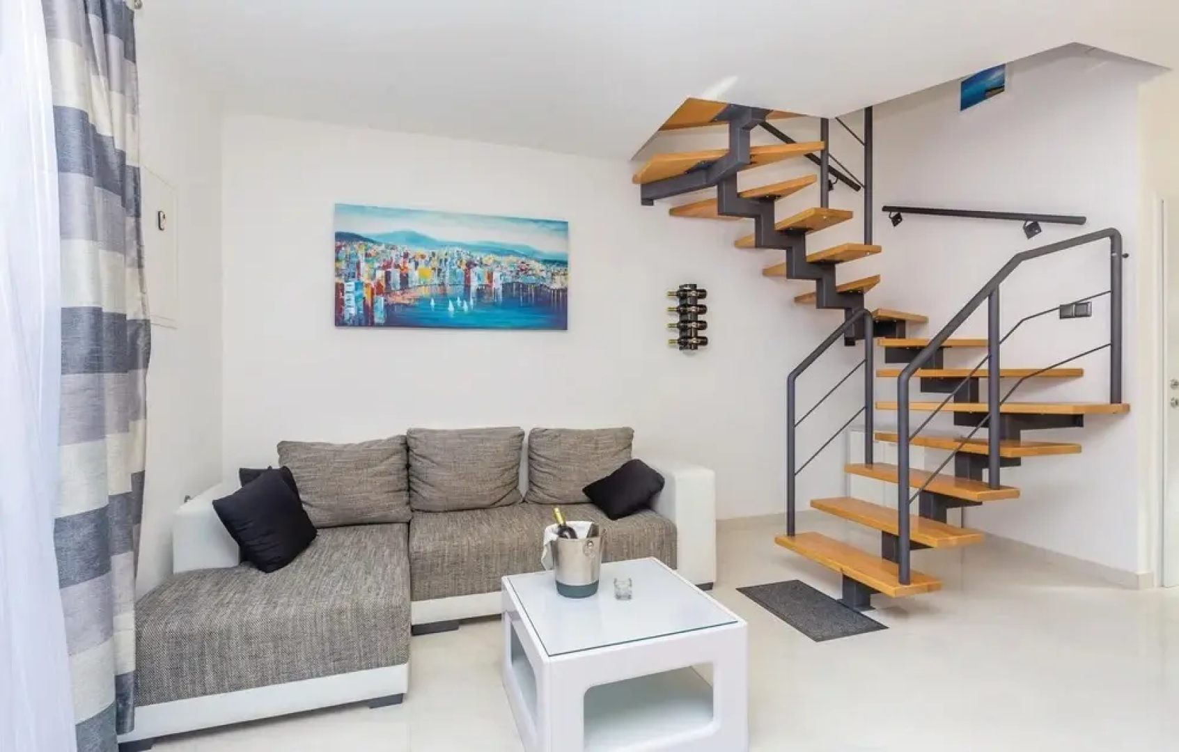 Beautiful Home in Brzac With Wifi and 2 Bedrooms