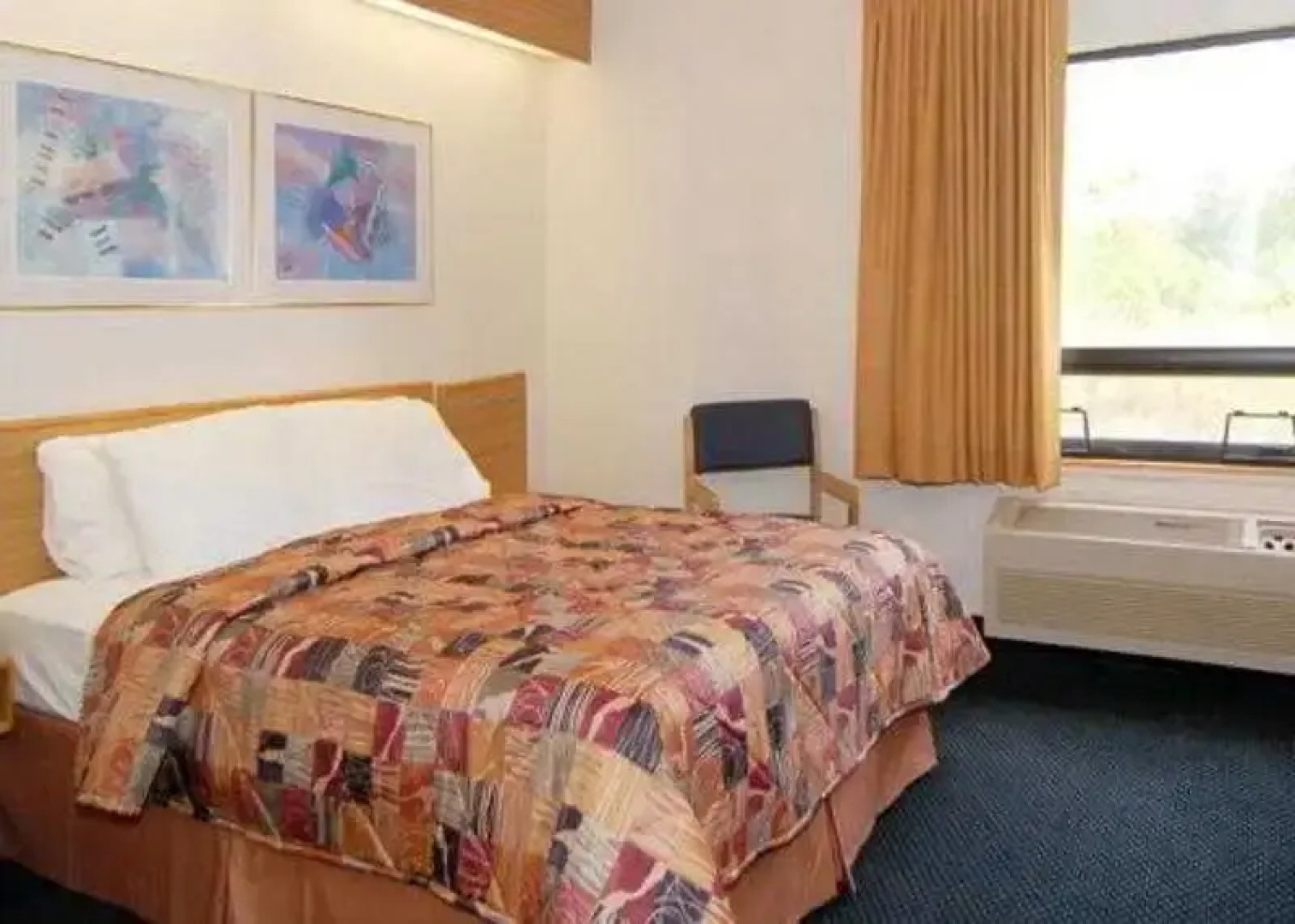 Days Inn Flint / Bishop International Airport