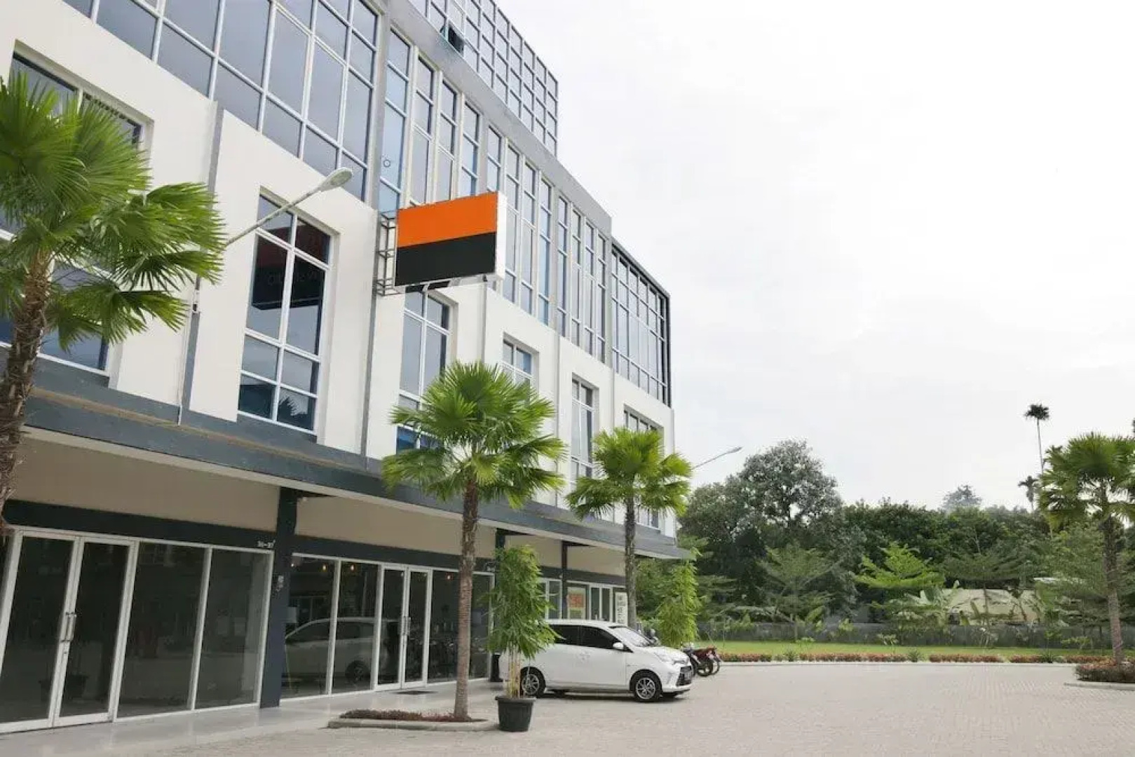 Airy Bandara Kualanamu 9 A39 Deli Serdang