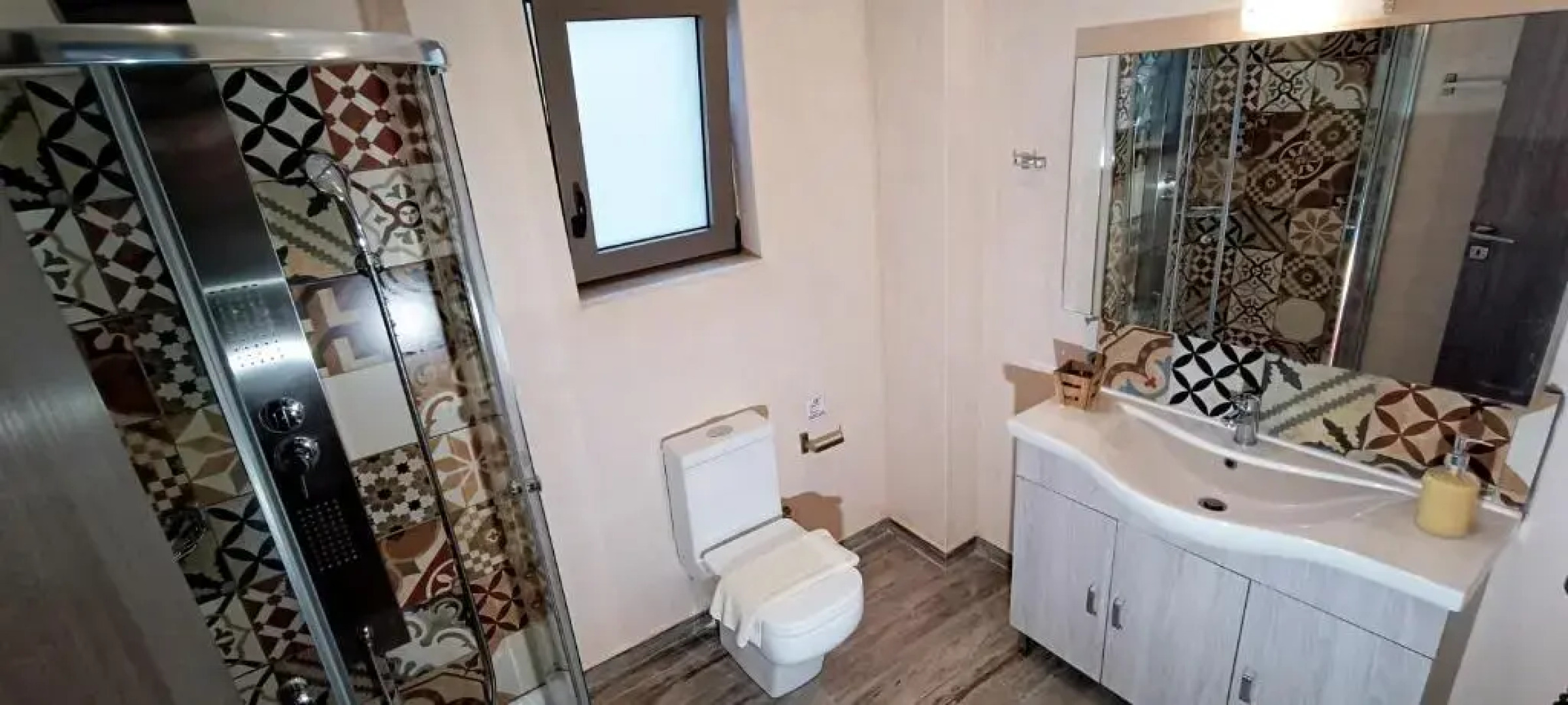 Alexandros Villa