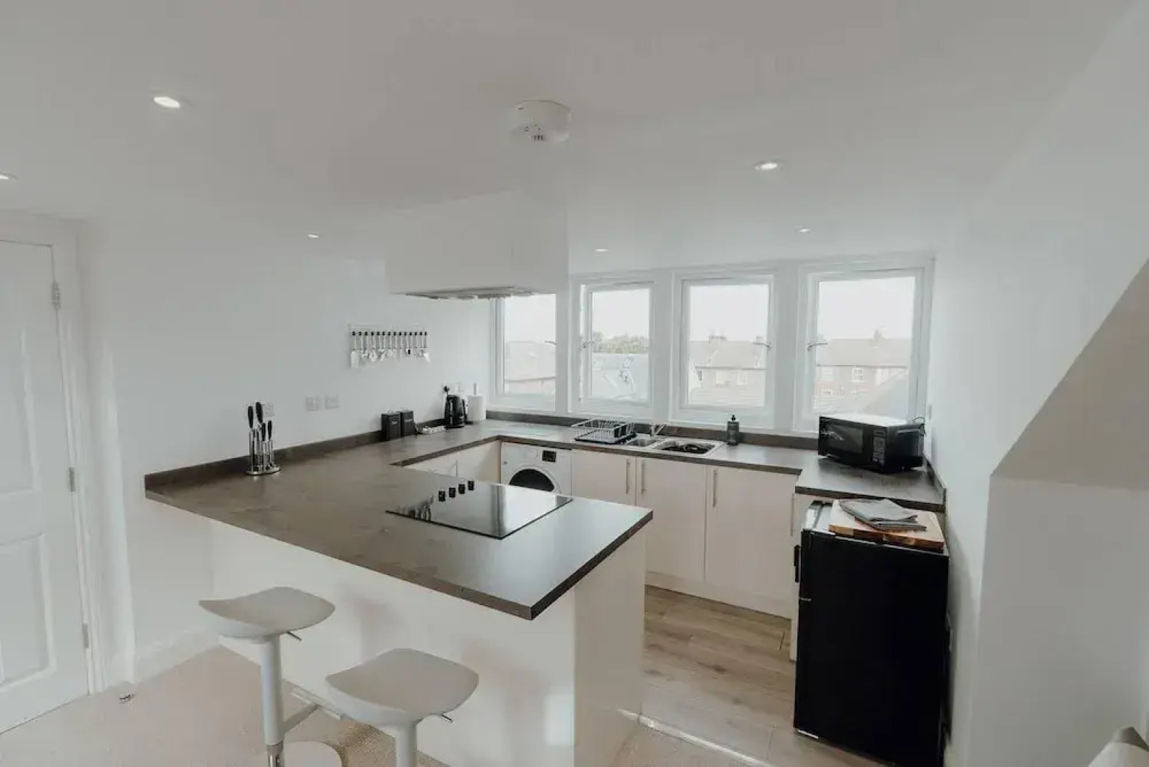 Stylish and Modern 2-bed Apartment in Herne Bay