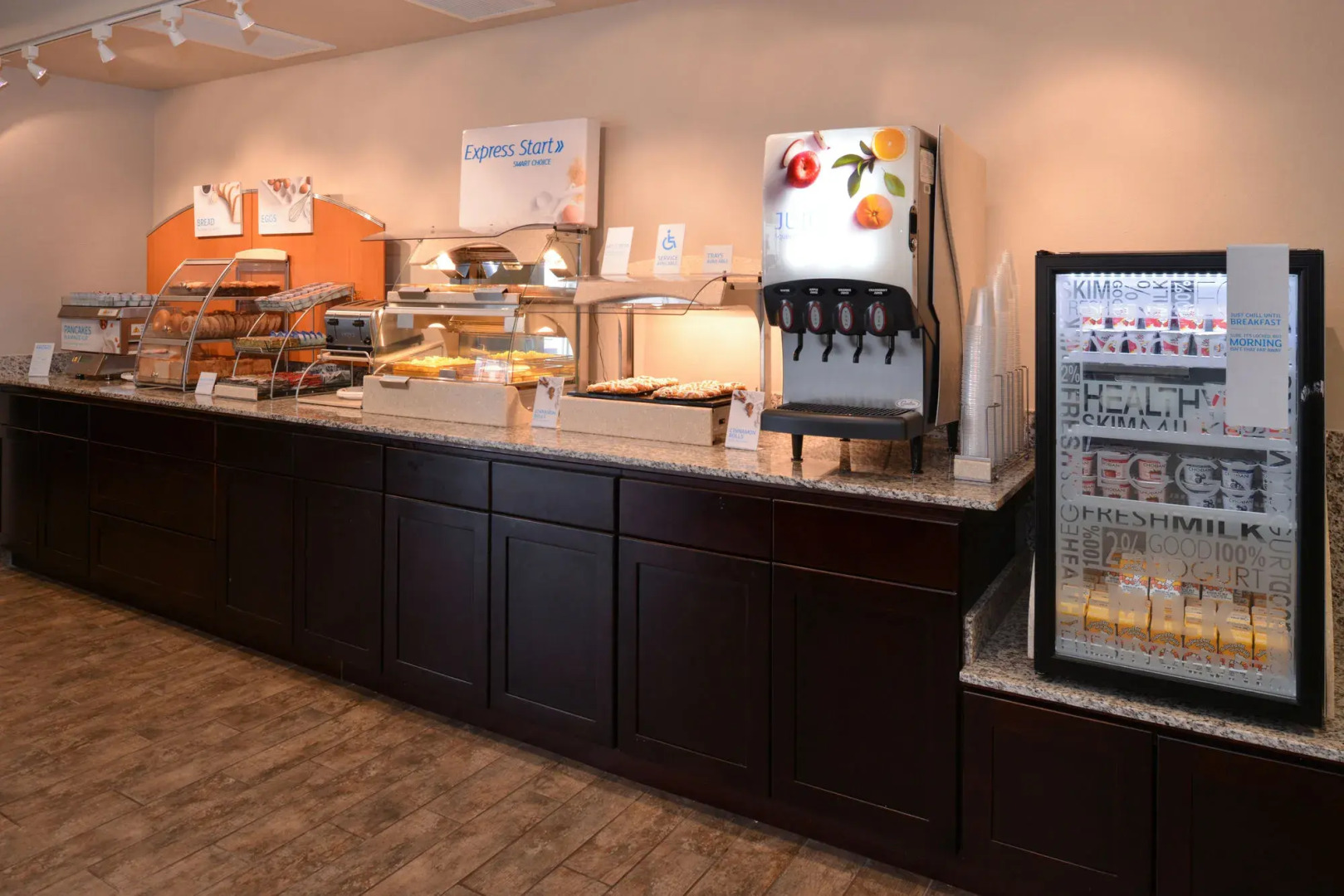 Holiday Inn Express & Suites Williams by IHG