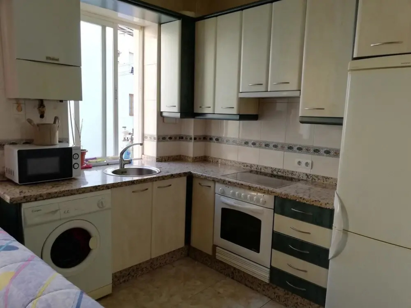 Apartment With 2 Bedrooms in León - 140 km From the Beach