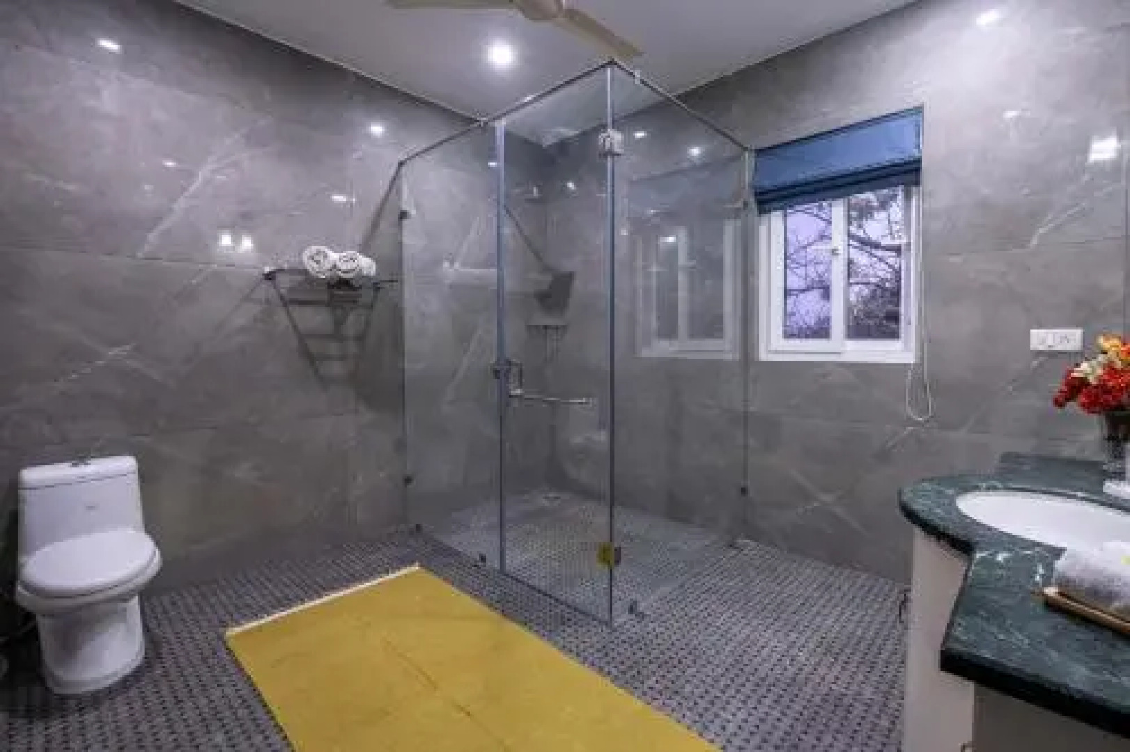 The Hideout by Vista Rooms