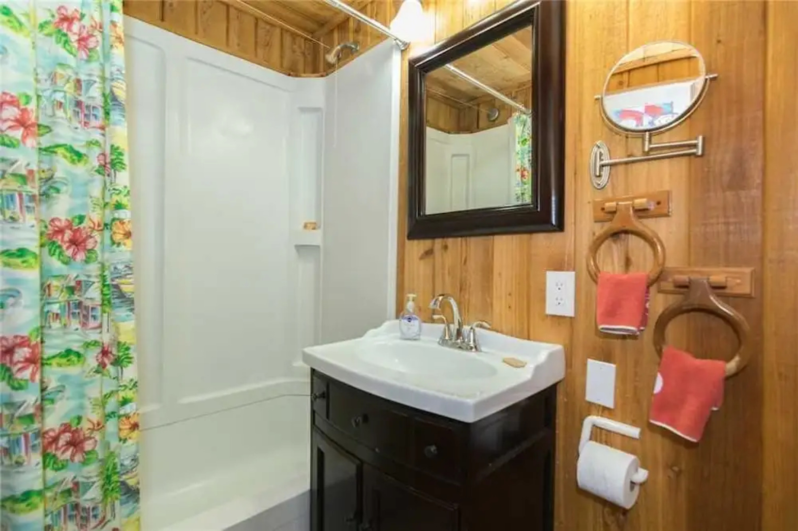 Anna Cabana Beach House by RedAwning