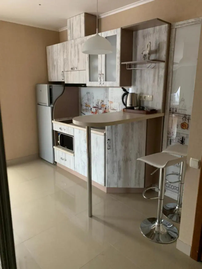 Guest House Shale