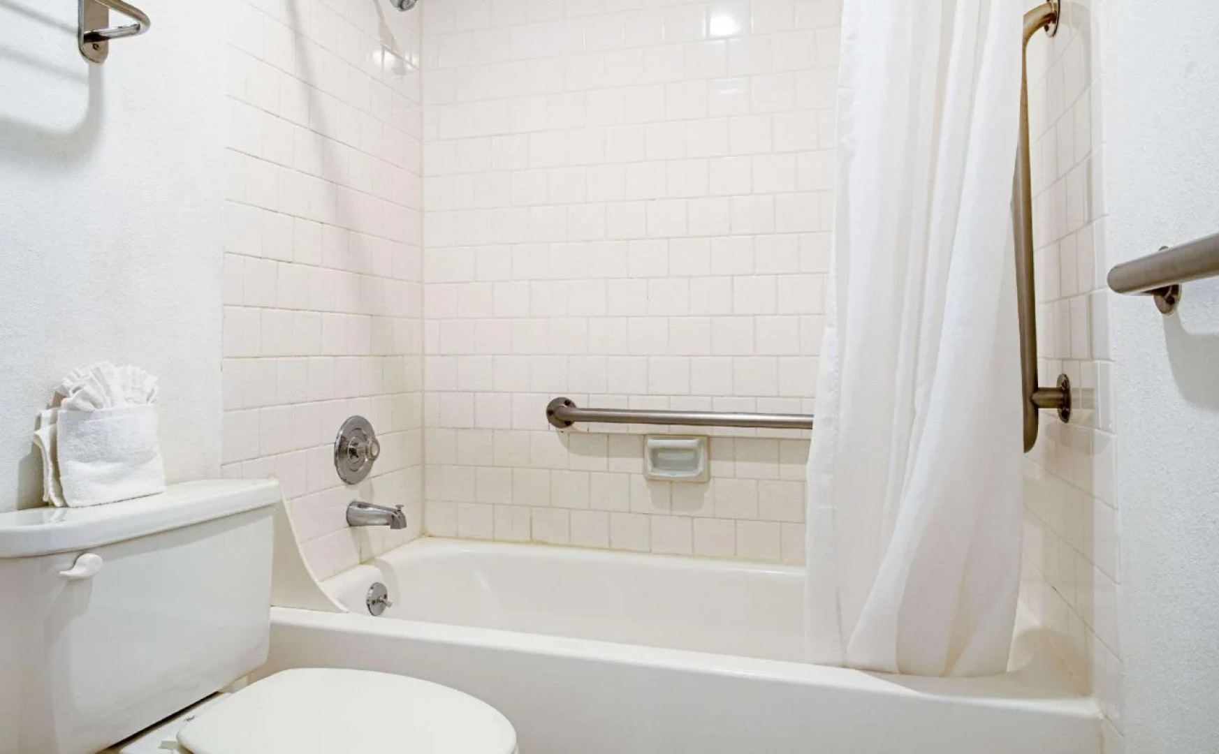 Howard Johnson Inn - Kent