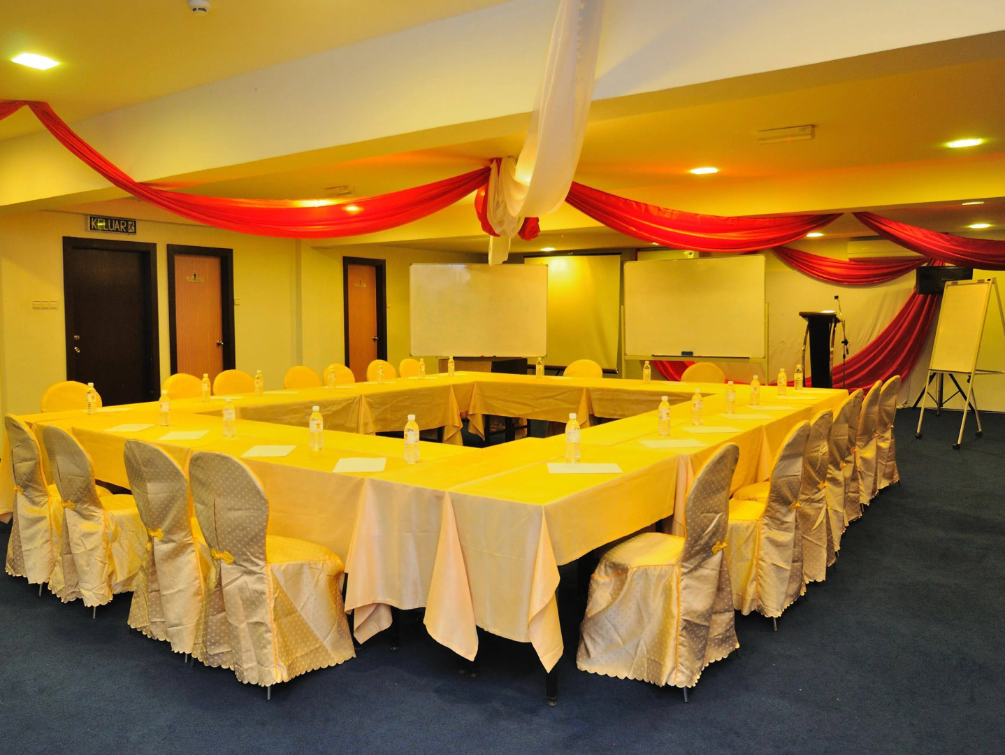 2 Inn 1 Boutique Hotel & Spa