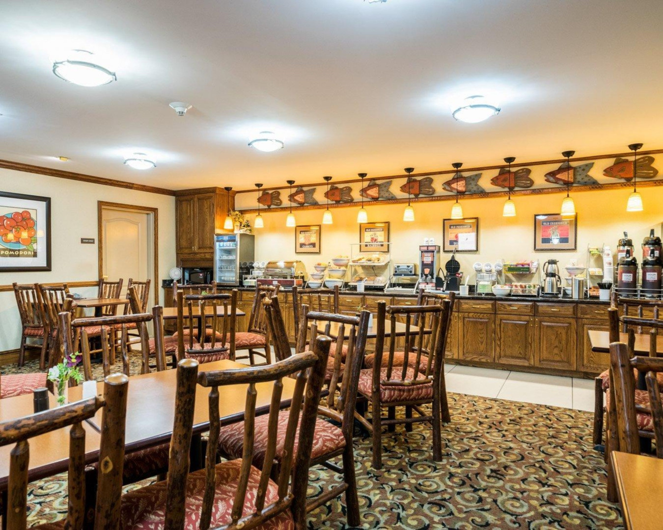 Comfort Inn & Suites Dover near Speedway
