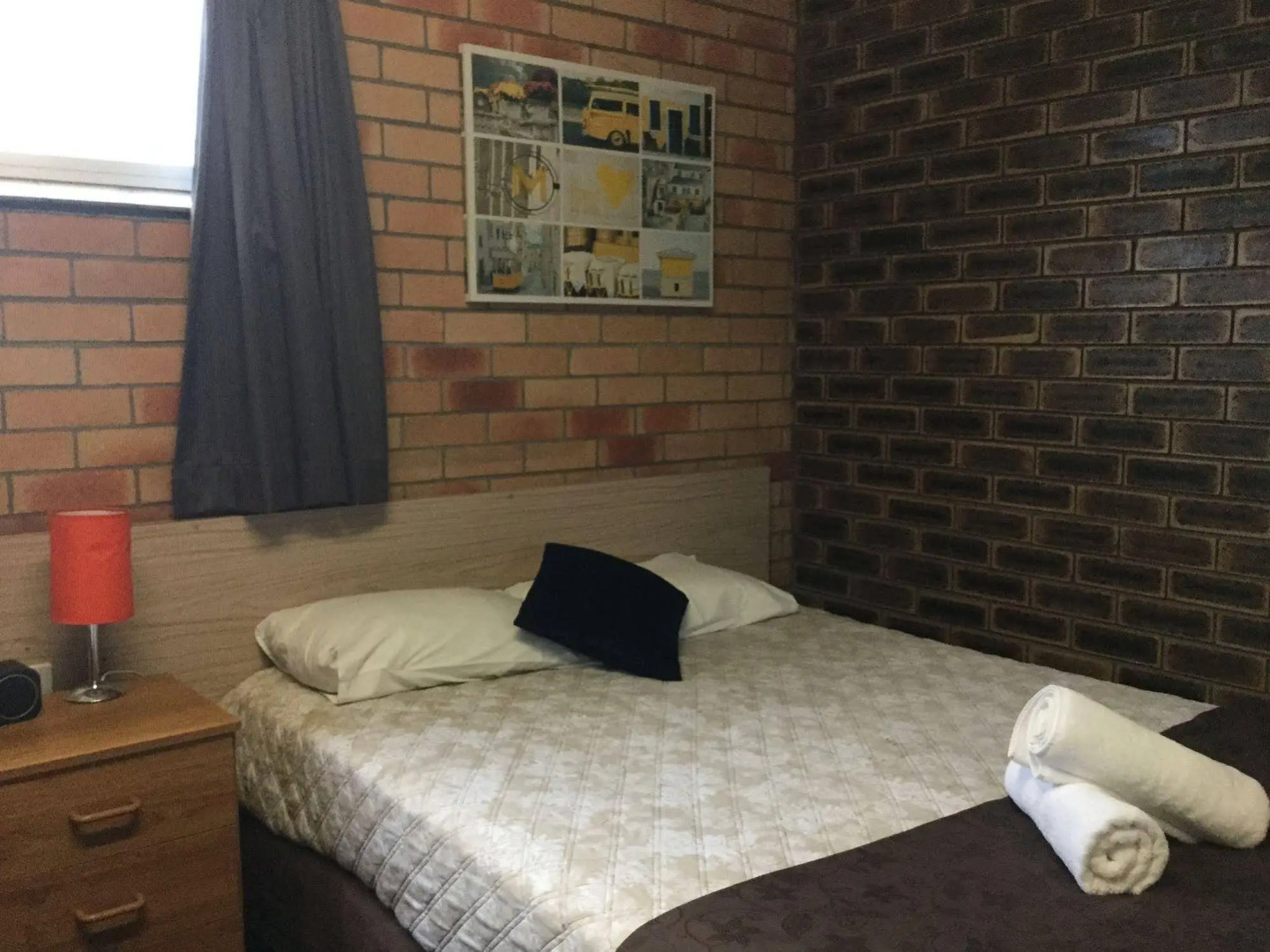 Squatters Homestead Motel