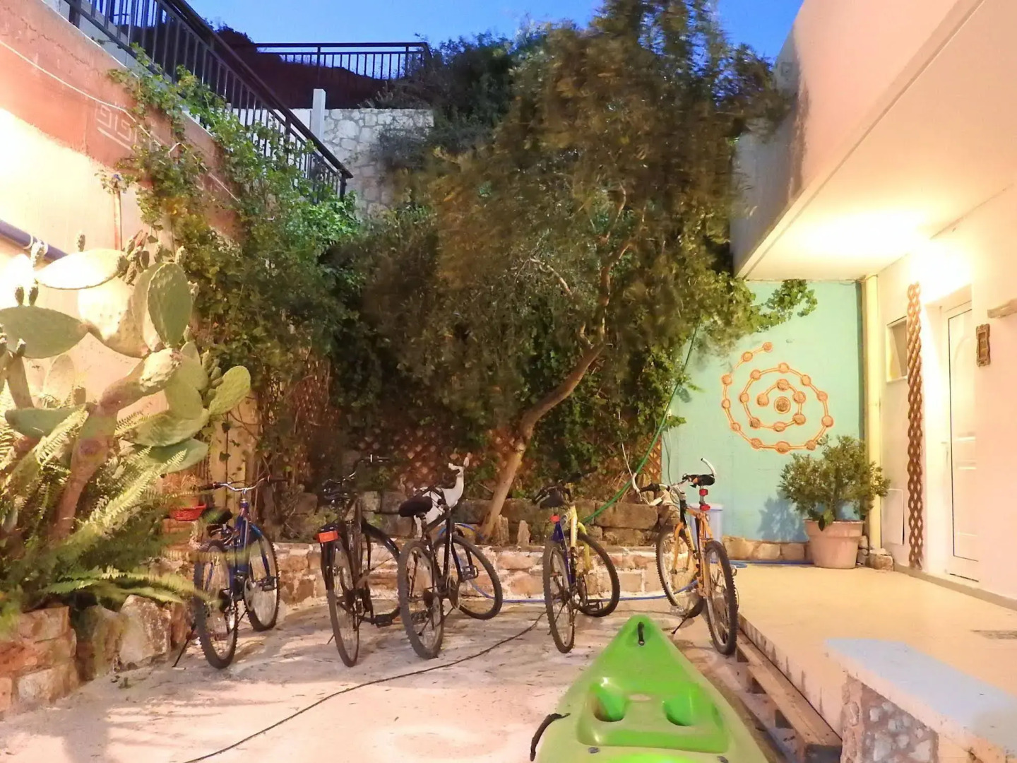 Farkia Exclusive Studios