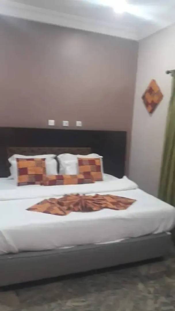 Transtell Suites & Apartments