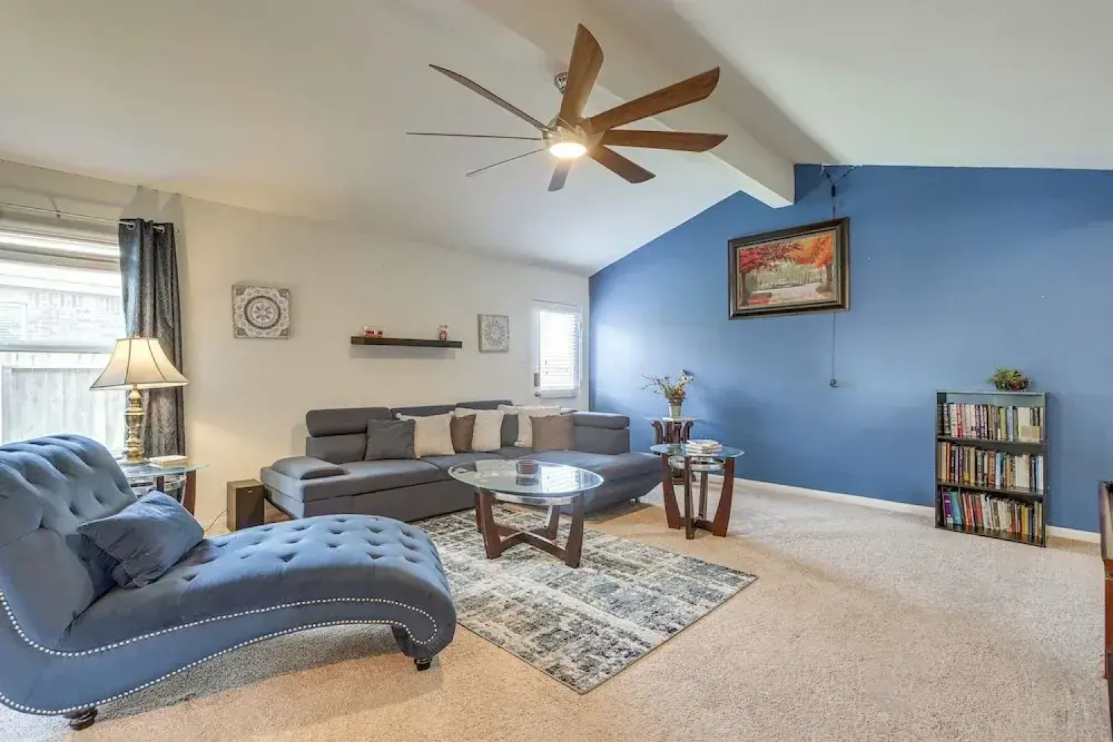 12 Mi to Beach: Texas Gulf Coast Home w/ Fire Pit